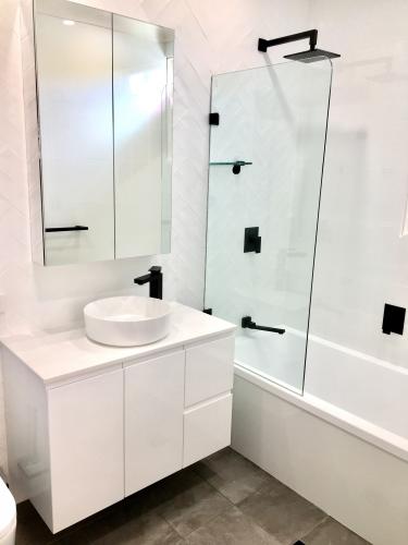 bathroom-design-renovation-028